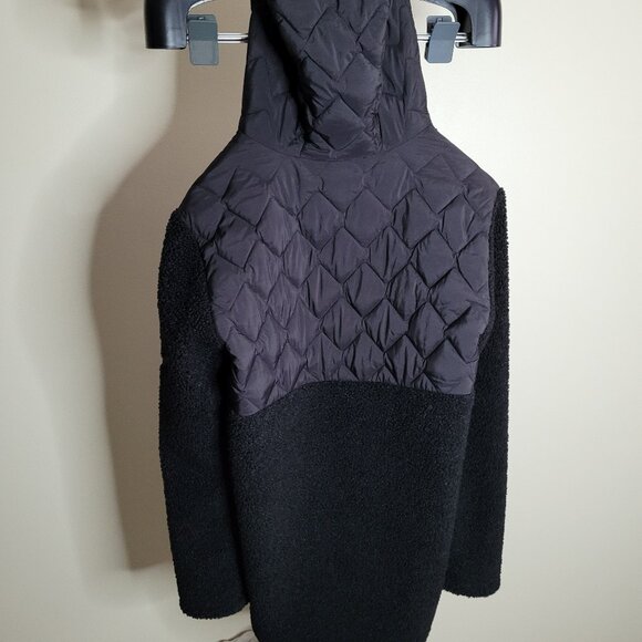 Didricksons Bibi Hooded Fleece Jacket in Black - Picture 9 of 14